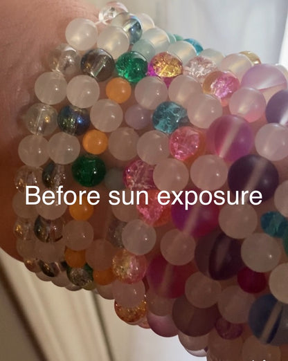 Color changing beaded bracelet